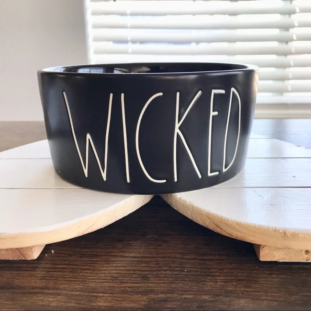 🆕 Rae Dunn Wicked Dog Bowl